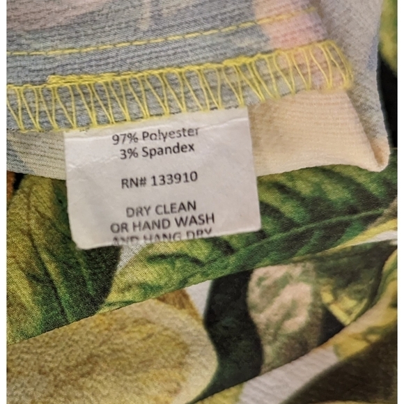 Show Me Your Mumu Rorey Citrus Lemon Romper Size Small - Picture 5 of 6